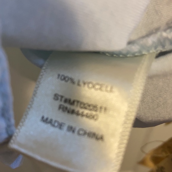 Love Fire top - Picture 3 of 8